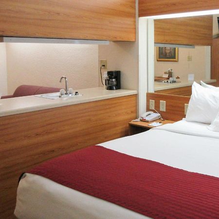 רובינסוויל Quality Inn & Suites מראה חיצוני תמונה