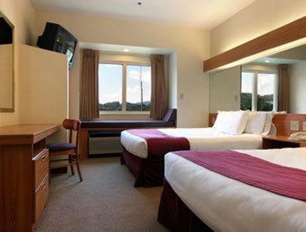 רובינסוויל Quality Inn & Suites מראה חיצוני תמונה