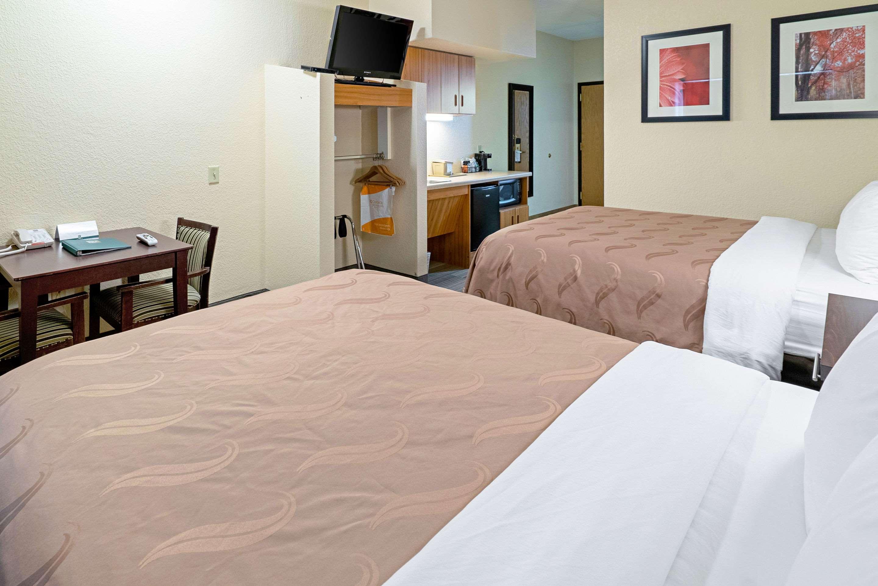 רובינסוויל Quality Inn & Suites מראה חיצוני תמונה